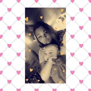 Meet your Posher, Alyssa